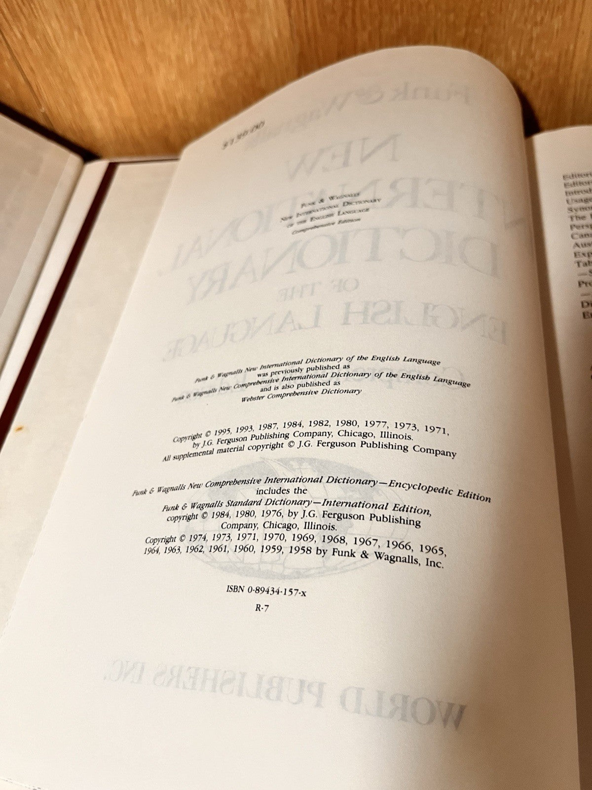 Funk & Wagnalls New International Dictionary of the English Language A-Z 1995