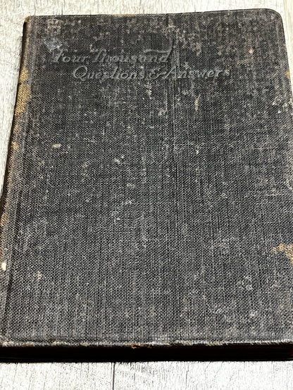 Four Thousand Questions And Answers On The Old And New Testaments Holman Edition