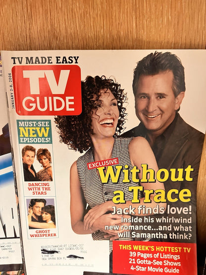 Lot of 30 TV Guide Magazine Issues 1999/2005/2006/2007/2008/2009/2010/2011/2012