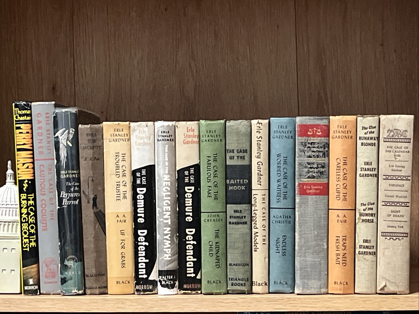 erle stanley gardner Book Lots of 14