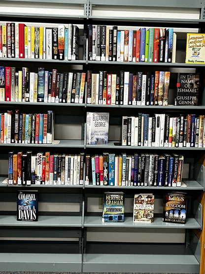Wholesale Book Lot 202 Paperback/Hardcover Novels Cookbooks & More