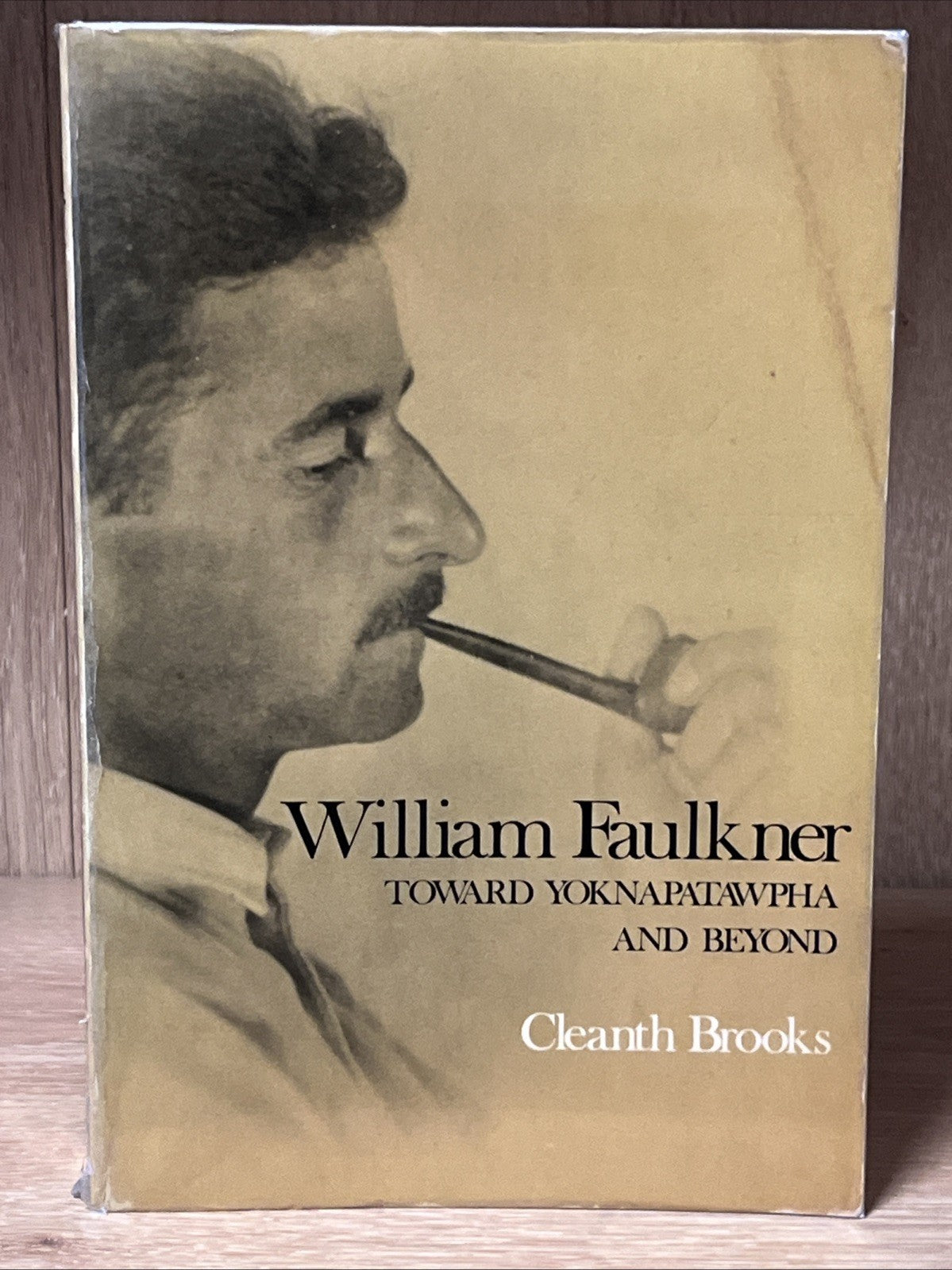 William Faulkner Toward Yoknapatawpha And Beyond Cleanth Brooks