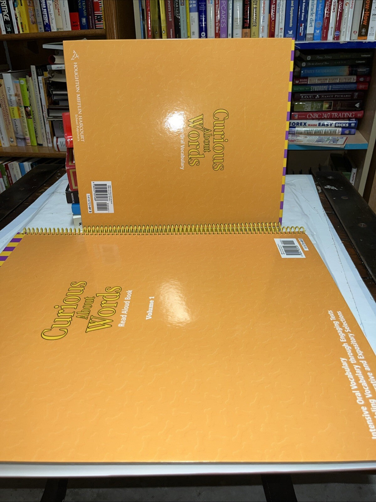 Houghton Mifflin Harcourt Curious about Words Read aloud Book & Teacher Manual