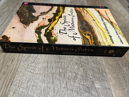 The Spirit of Modern India 1st Edition Robert A McDermott 1974 VG PB