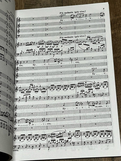 Mozart Coronation Mass (Kronungs Messe)K-317 for Four Part Chorus of Mixed Voice