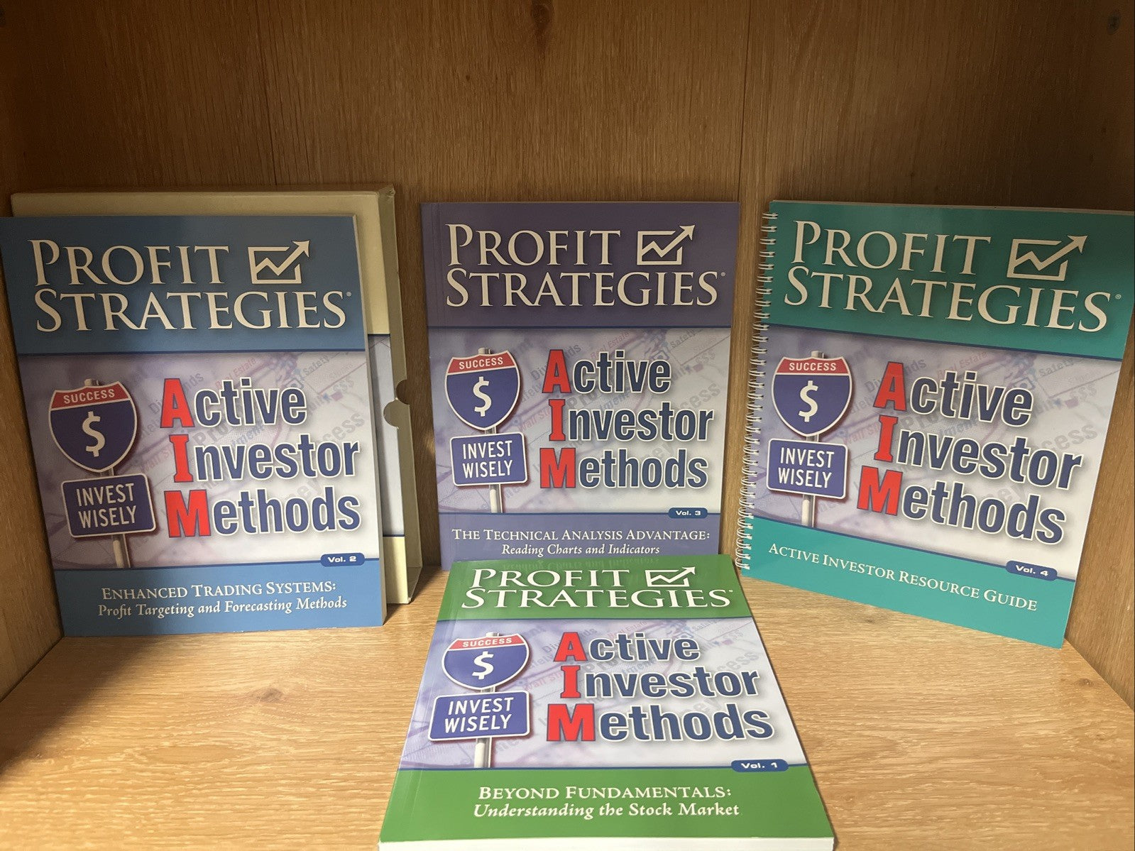 Profit Strategies: Active Investor Methods. Home Study Course 4book + 6 DVD +8CD