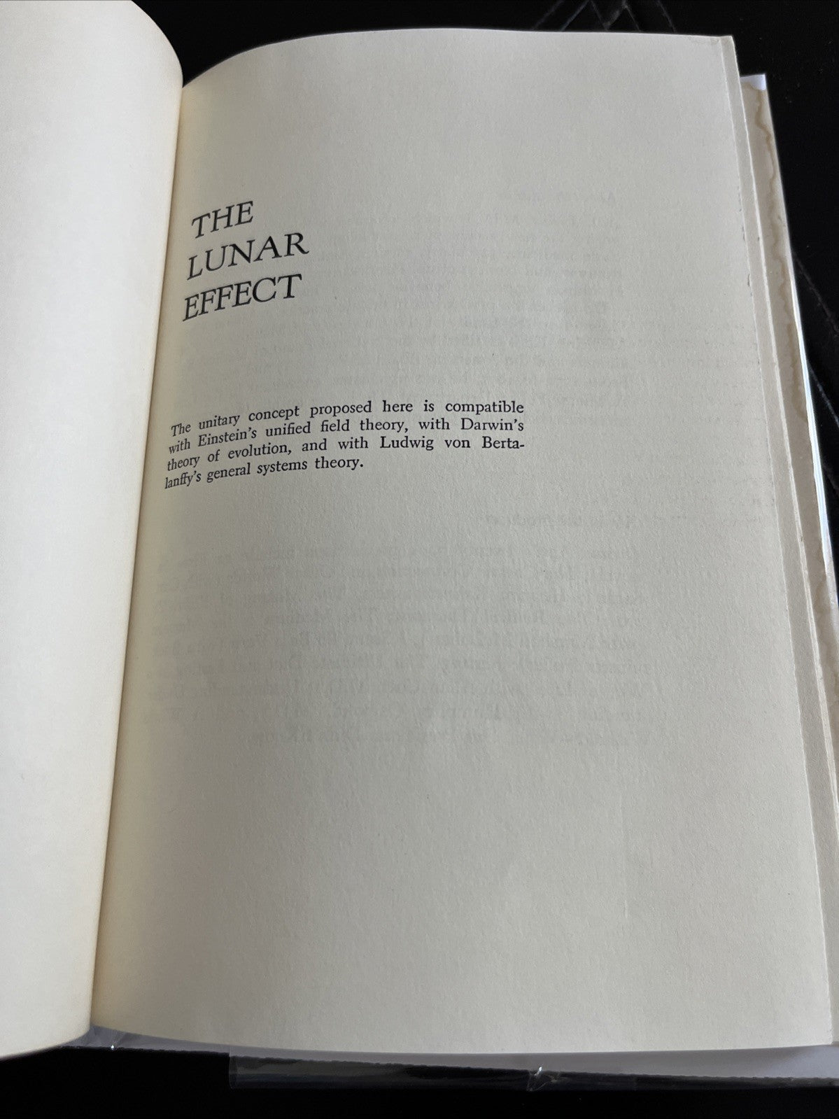 The Lunar Effect : Biological Tides And Human ‘Emotions 1st Ed by Arnold Lieber