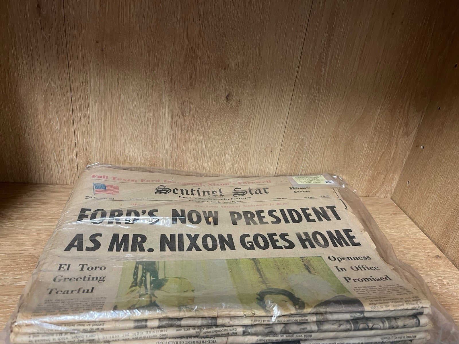 LOT OF 6 1974 WATER GATE SCANDALS NIXON RESIGNED, , FORD BECOMES PRESIDENT