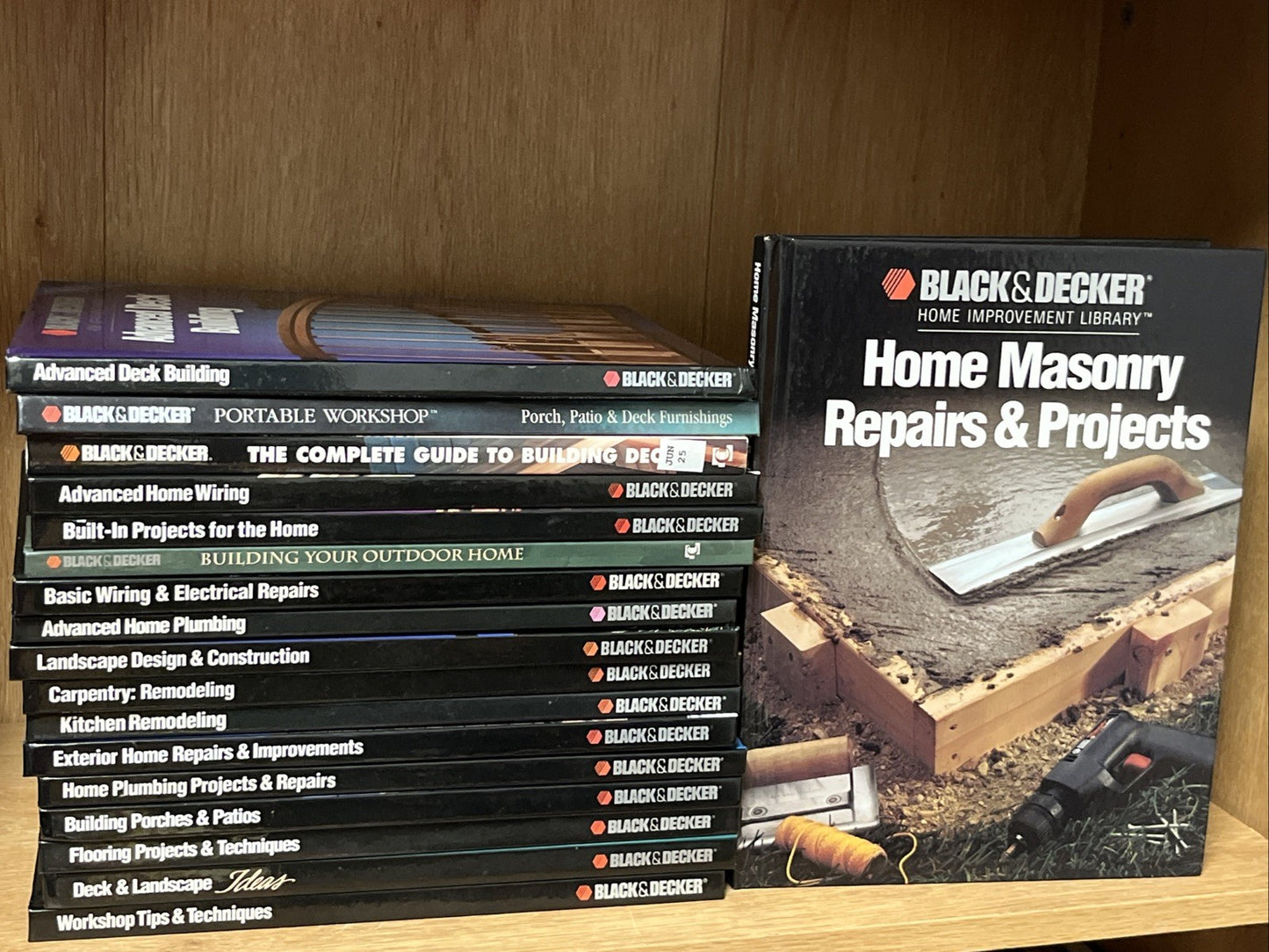 DIY Black & Decker Home Improvement Books Lot 18, Porch, Patio, Complete Guide .