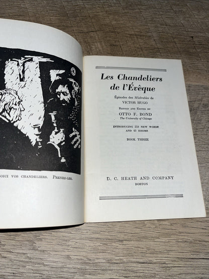 Les Chandeliers de l'Eveque - Graded French Readers Book III