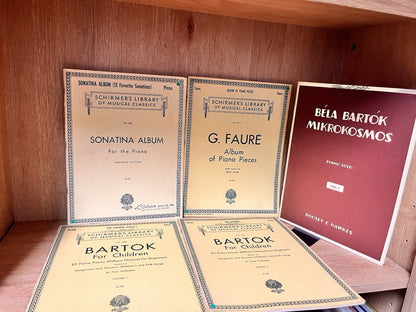 Bela Bartok Mikrokosmos Piano Solo & Schemer’s Llibrary Musical Classics Lot 5