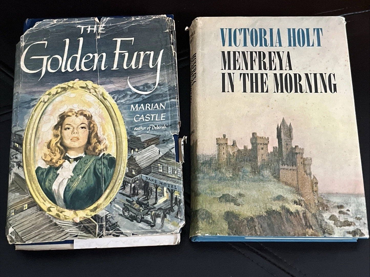 Victoria Holf Menfreya In The Morning & The Golden Fury By Marian Castle