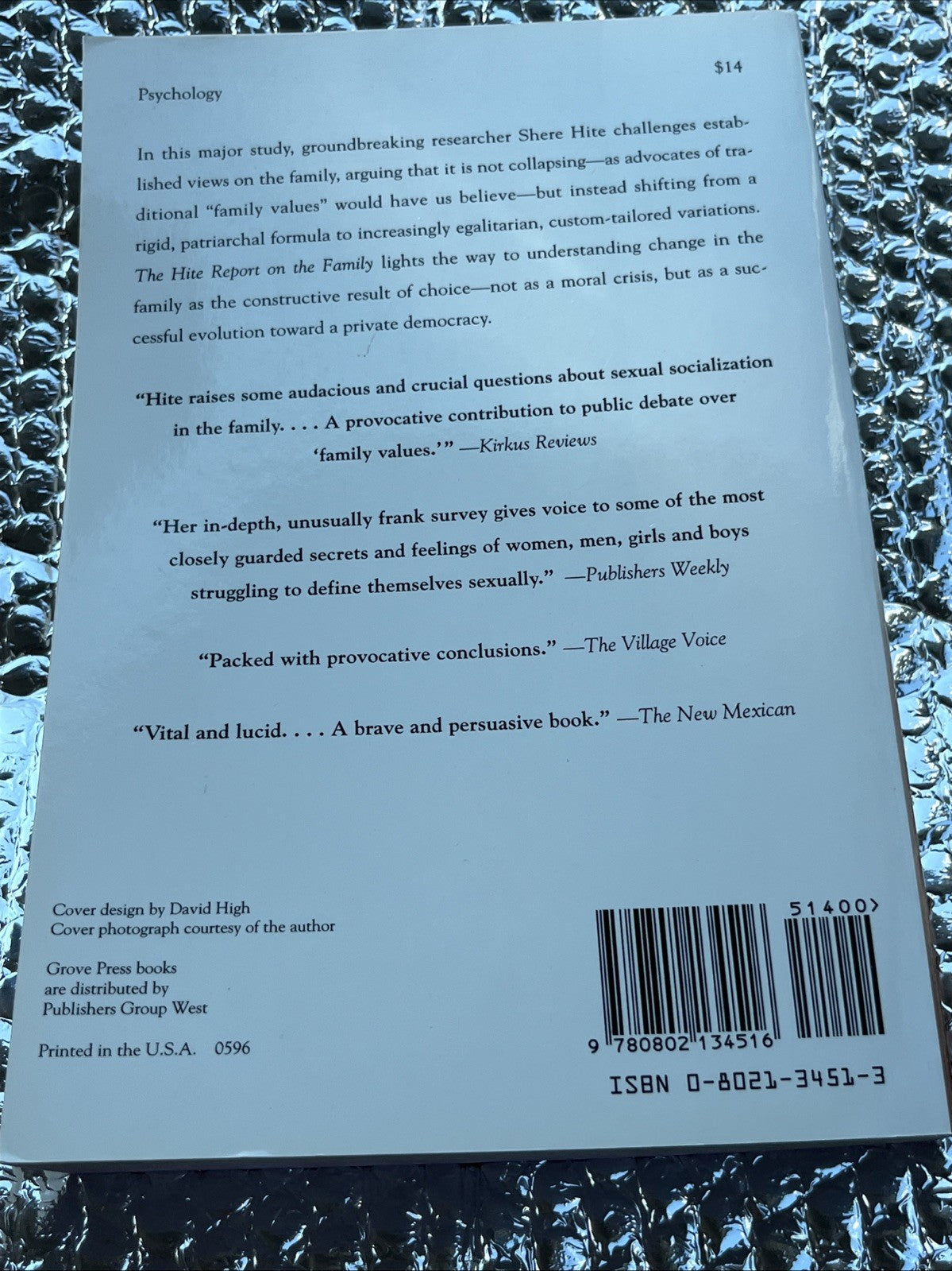 Hite Report on the Family: Growing up under Patriarchy by Shere Hite (English)