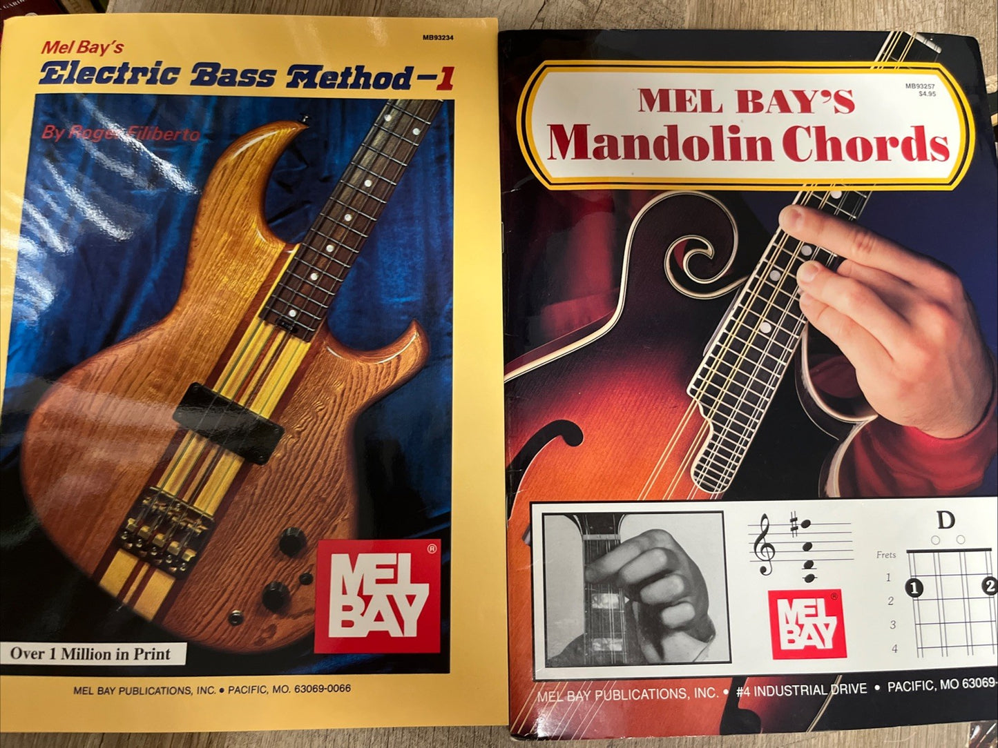 Mel Bay's Mandolin Chords & Electric Bass Method-1