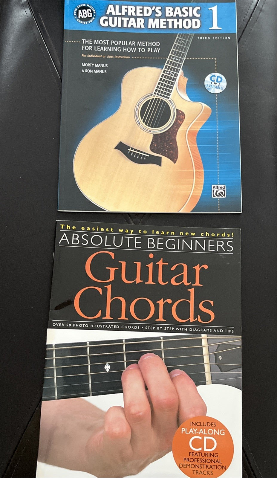 Alfred's Basic Guitar Method, Bk 1 & New Beginners Guitar Chords ( No CDs )