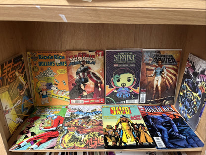 Lot Of 12 Comic Books