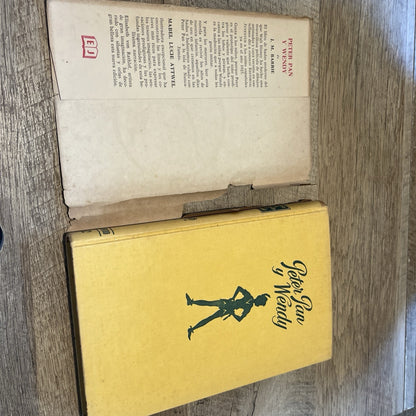Peter Pan y Wendy j.m. barrie Very Rare Spanish Edition 1961