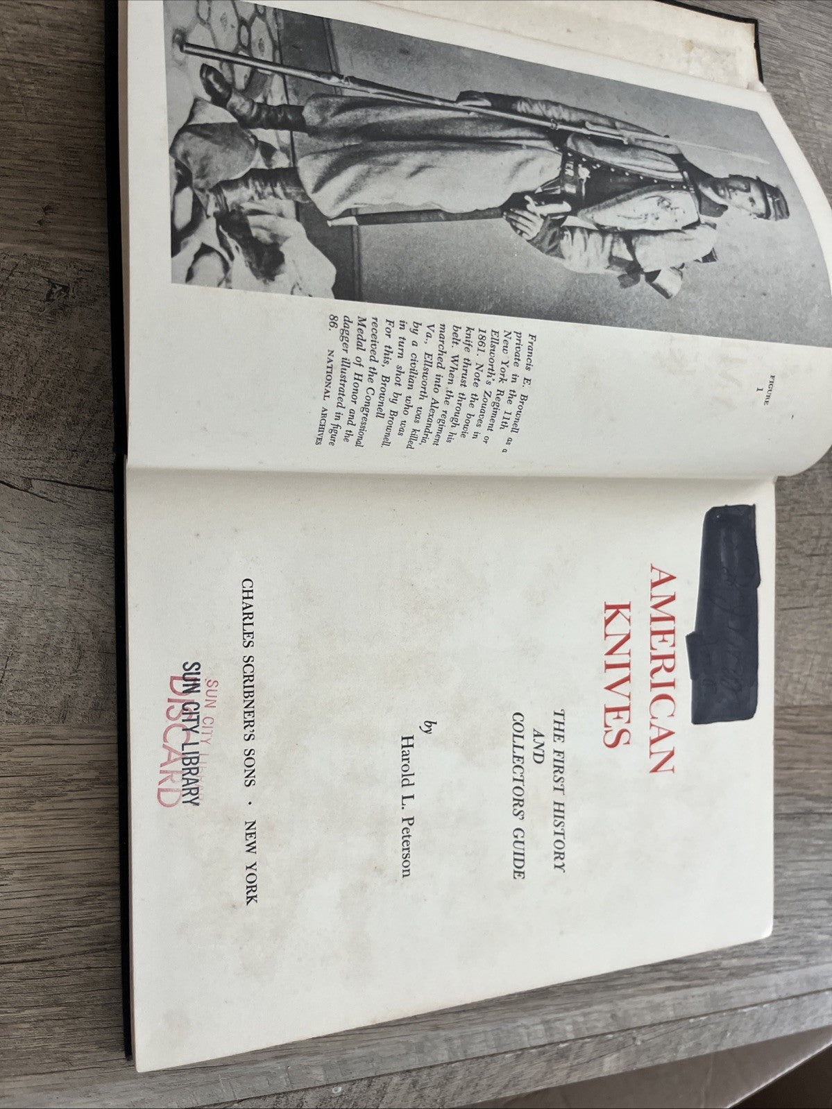 American Knives: The First History & Collectors Guide 1st Ed Harold L. Peterson