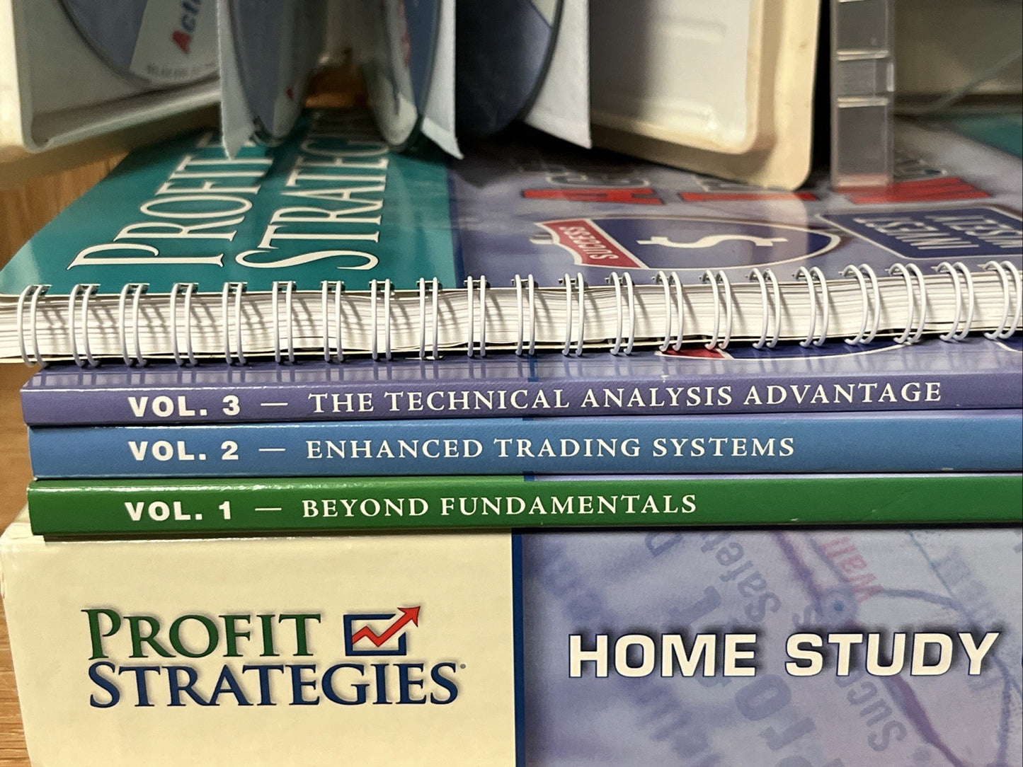 Profit Strategies: Active Investor Methods. Home Study Course 4book + 6 DVD +8CD