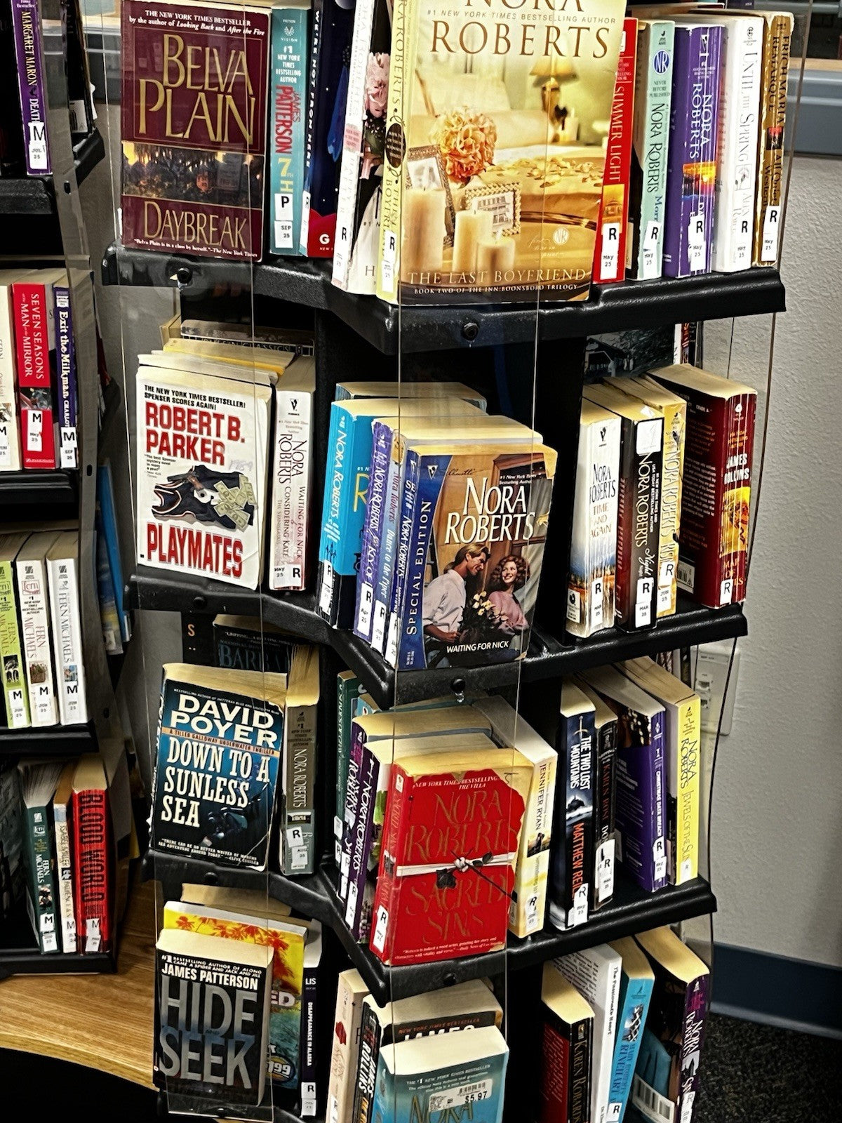 RANDOM PULL Lot of 20 ROMANCE Mass-Market Paperback HC Books