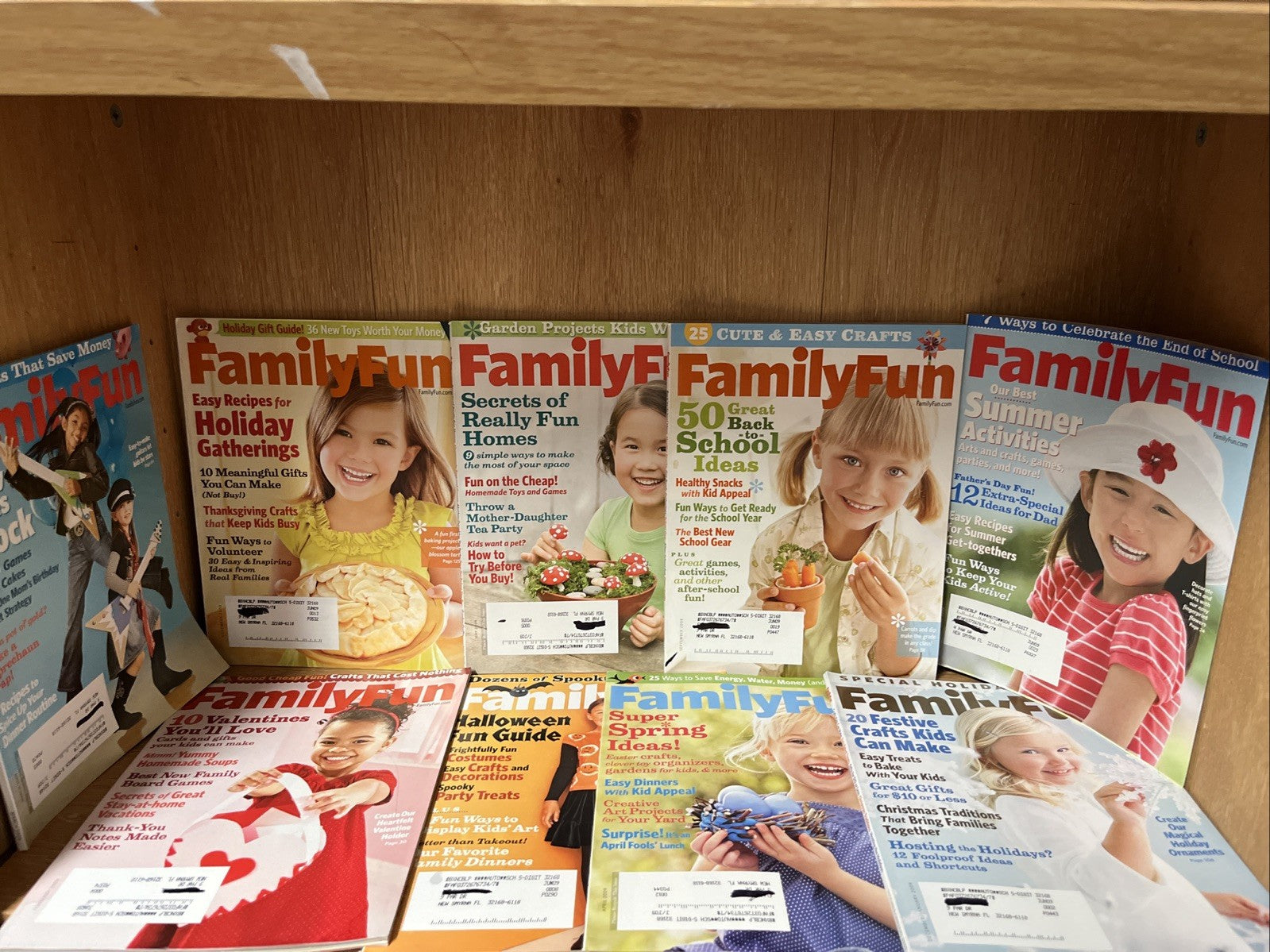 Family Fun Magazine 9 Lot 2008 and 2009 Assorted Issues