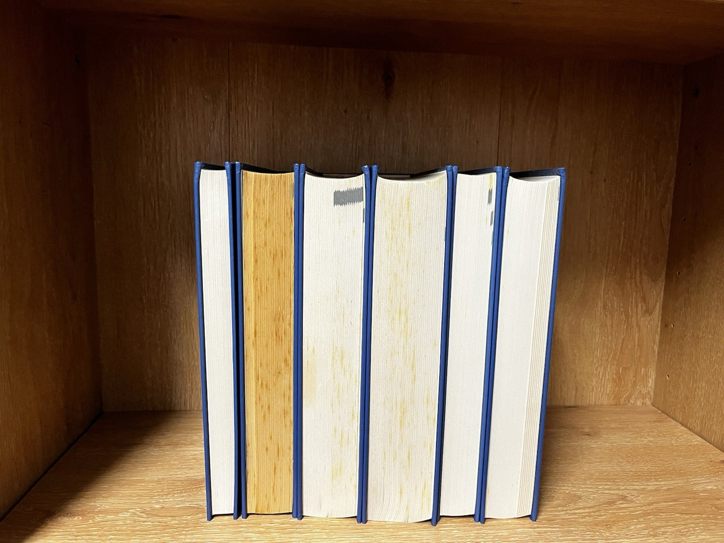 The College Blue Book 41st Edition All Volumes 1 - 6 Macmillan Reference USA