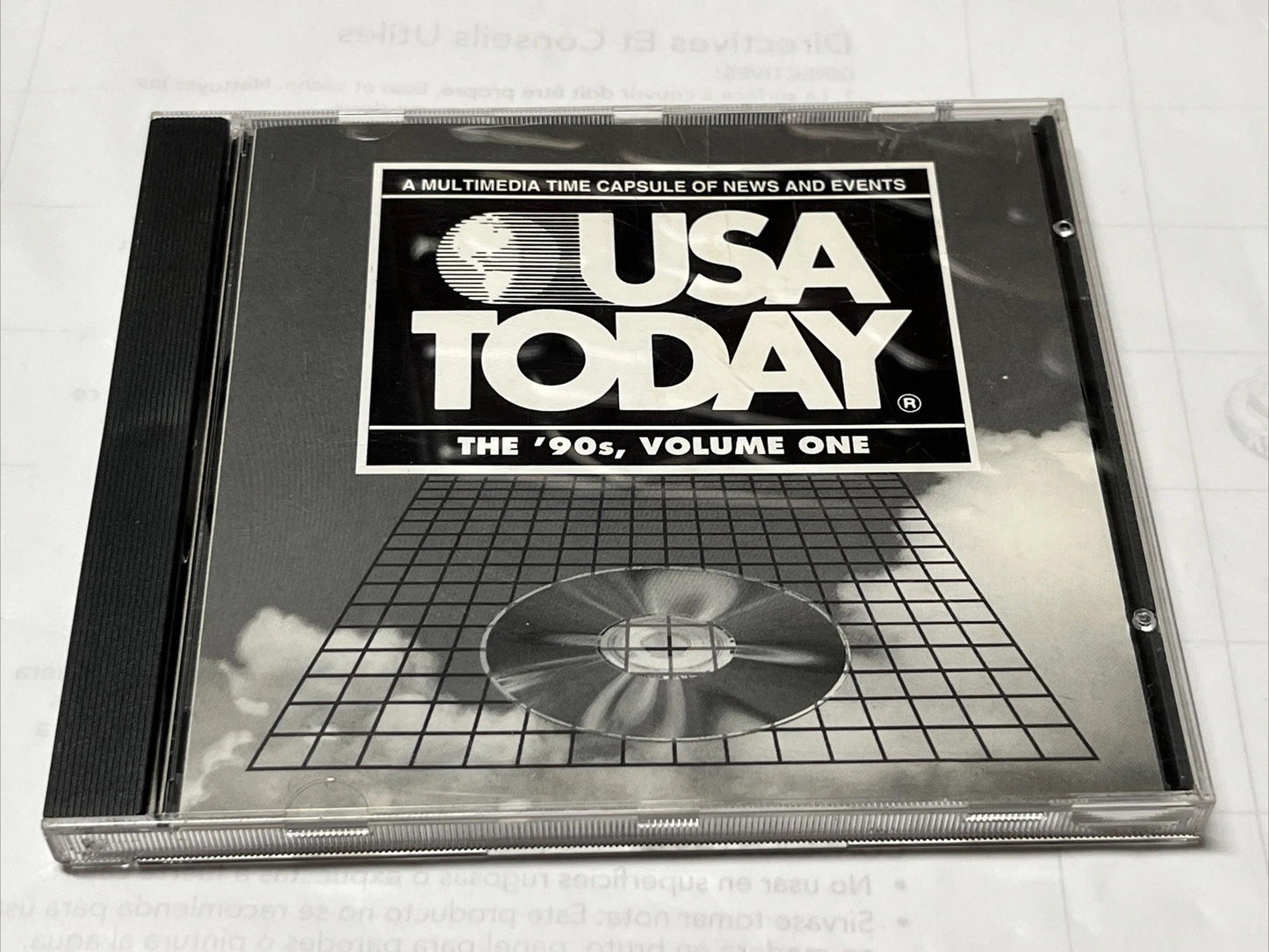 USA Today The '90s Volume 1 - CD ROM Multimedia Time Capsule Of News 1993
