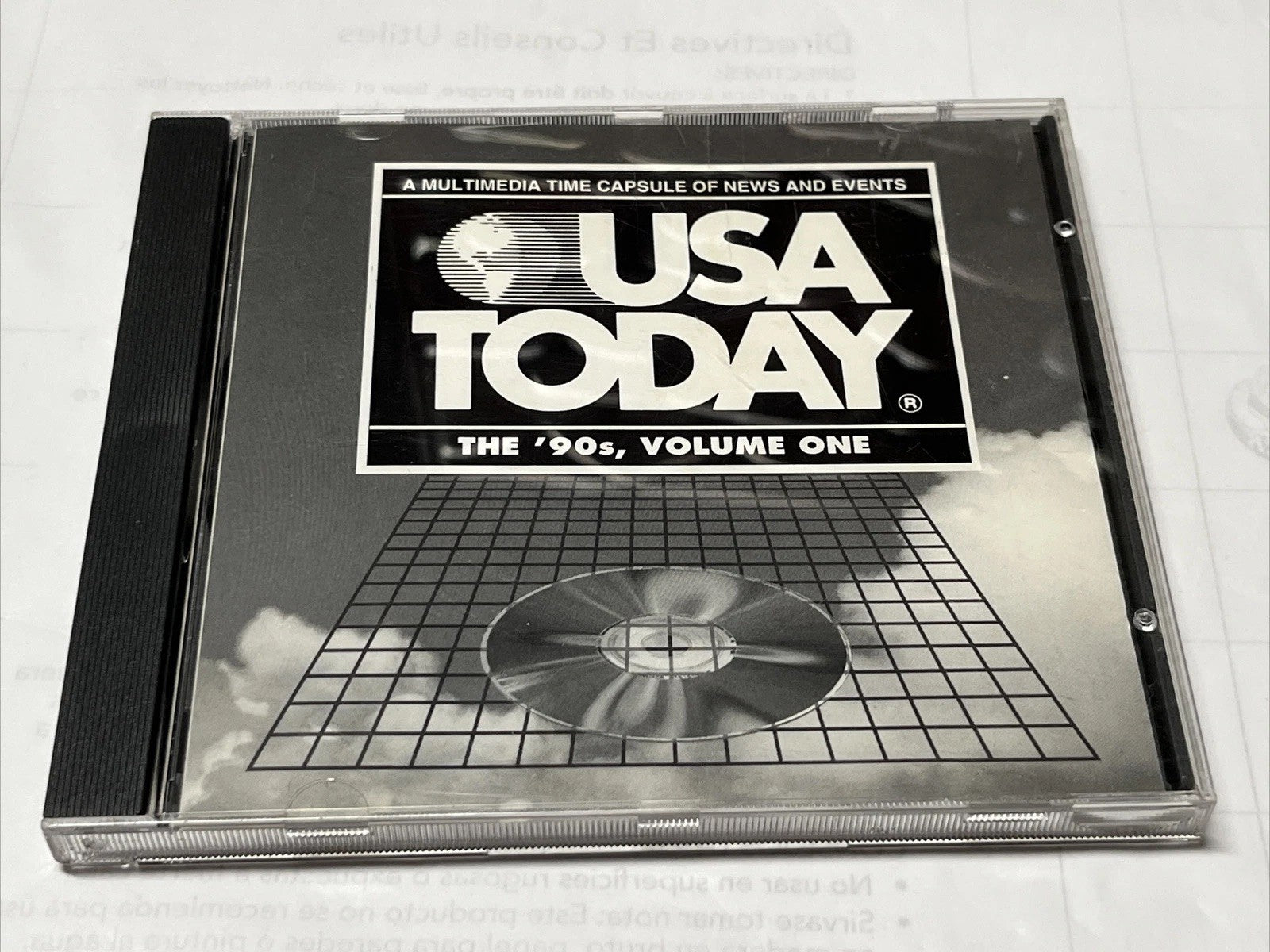 USA Today The '90s Volume 1 - CD ROM Multimedia Time Capsule Of News 1993