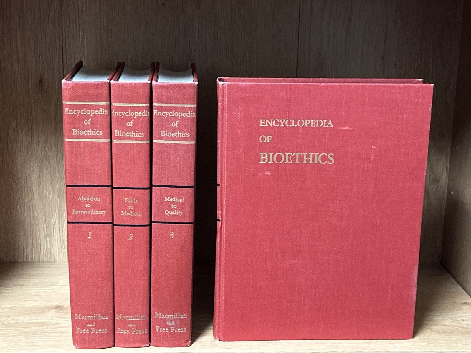 Encyclopedia Of Bioethics  Vol. 1  - 4 Medical Book,1978 1st Printing Ex-Library