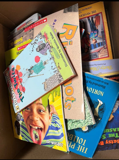 20 LBS of Childrens Baby Toddler Daycare Board Books Chunky Books RANDOM 