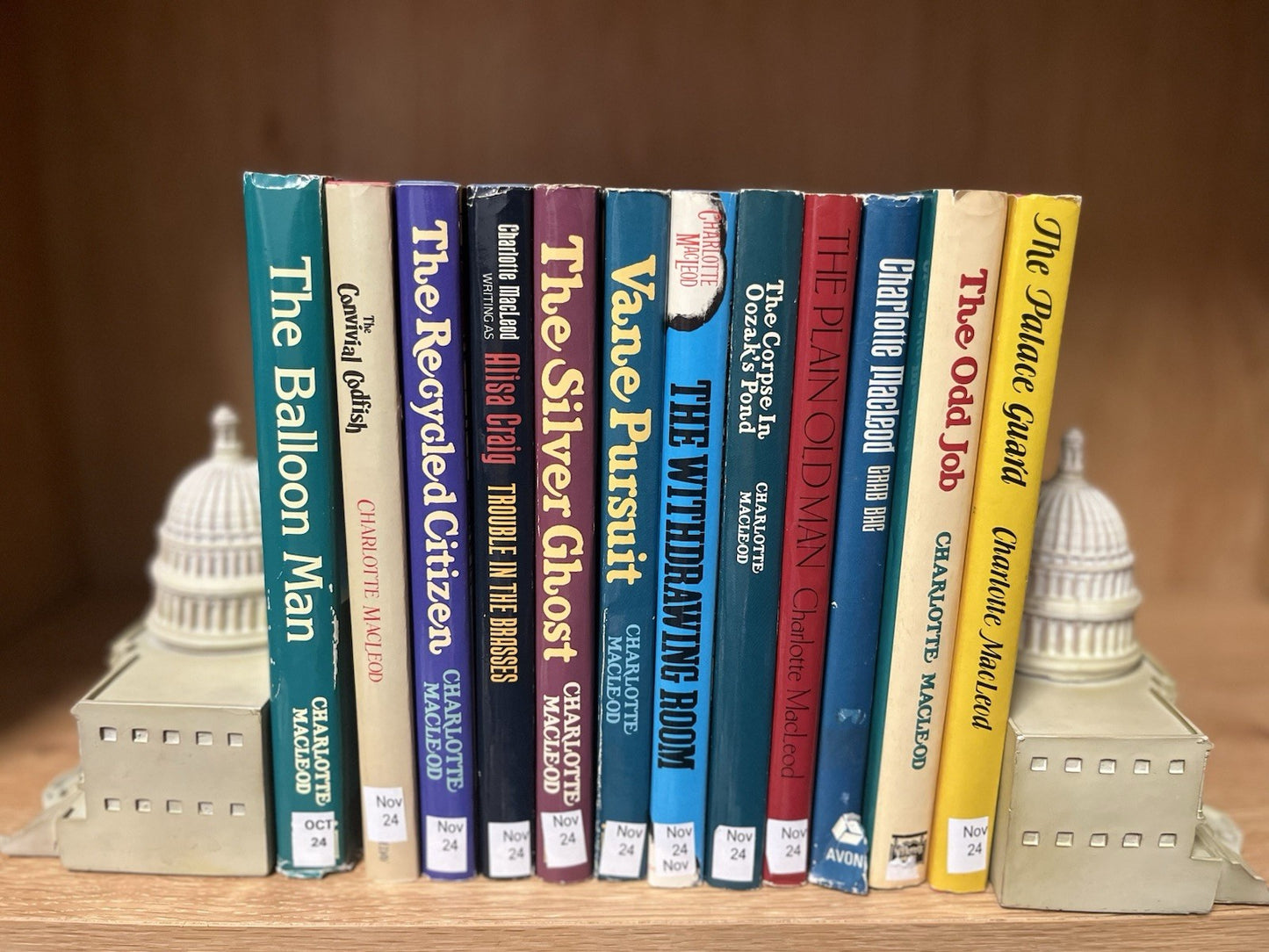 charlotte macleod lot Mystery Novels,12 Hardcover Book Lot