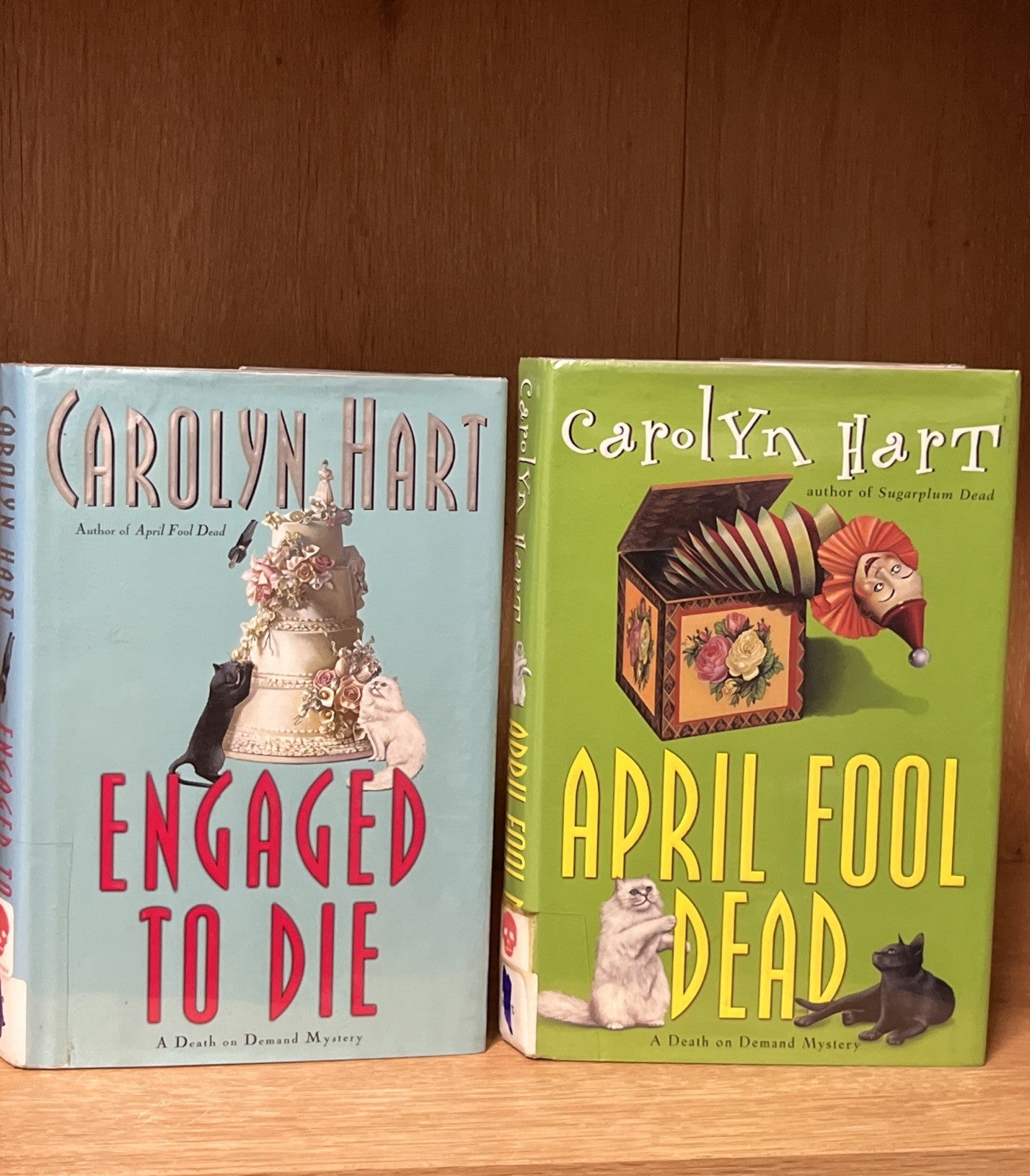 carolyn hart books Lot 2 Engaged To Die & April Fool Dead