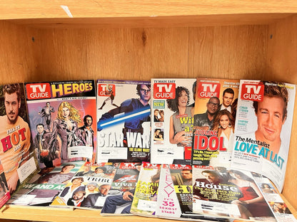 Lot of 30 TV Guide Magazine Issues 1999/2005/2006/2007/2008/2009/2010/2011/2012