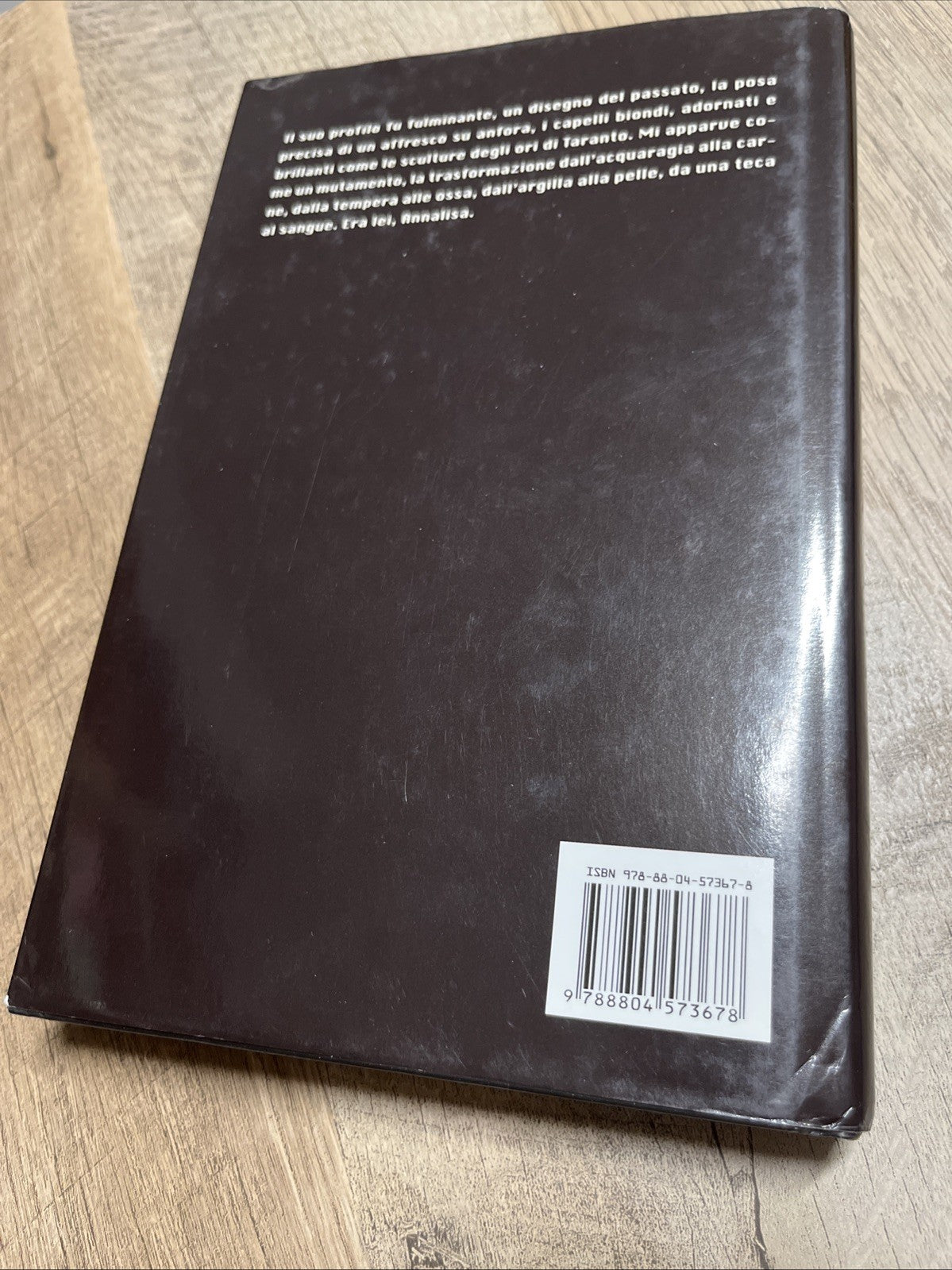 IL PAESE DELLE SPOSE INFELICI - Hardcover ( Italian) **Very Good Condition**