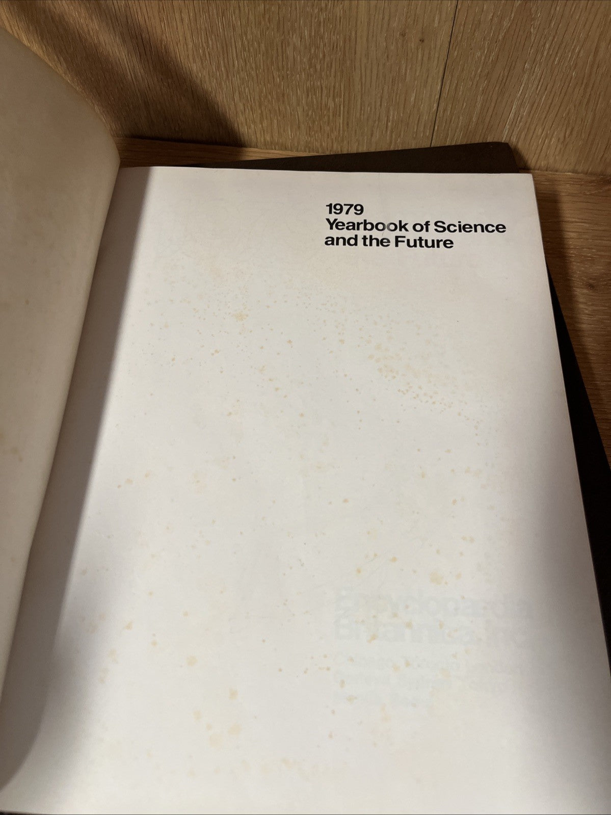 Encyclopedia Britannica Medical & Health Annuals & Science And The Future 1979