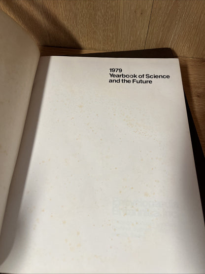 Encyclopedia Britannica Medical & Health Annuals & Science And The Future 1979