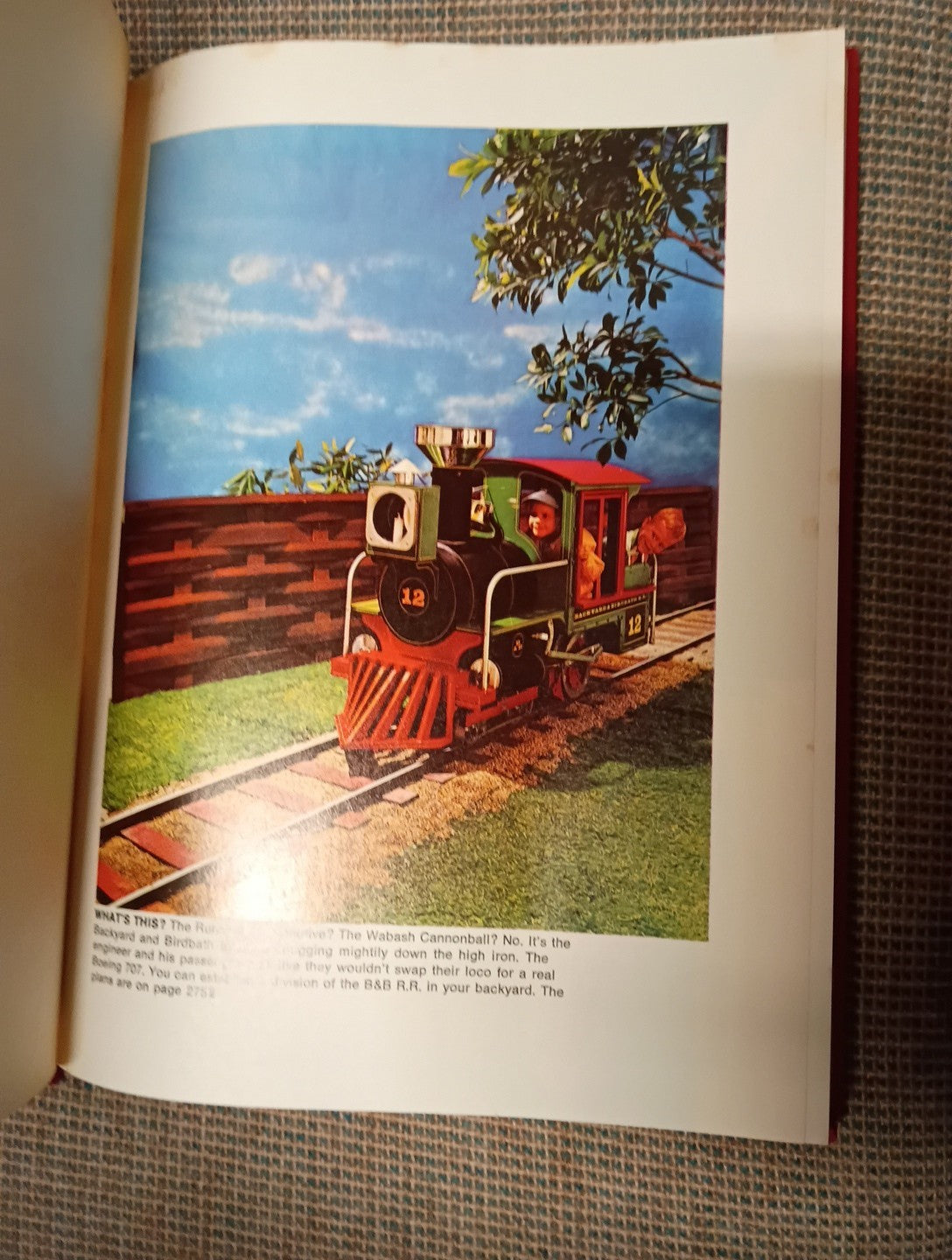 1968 Popular Mechanics Do-It-Yourself Encyclopedia & Yearbooks 1974,75, 77, 78