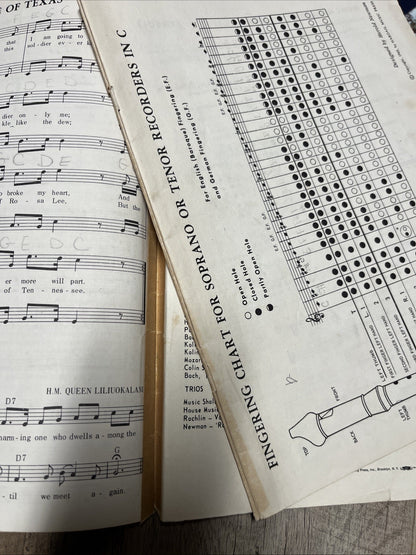 The Hargail Melody Method Music Around the Clock For Soprano Or Tenor Recorder