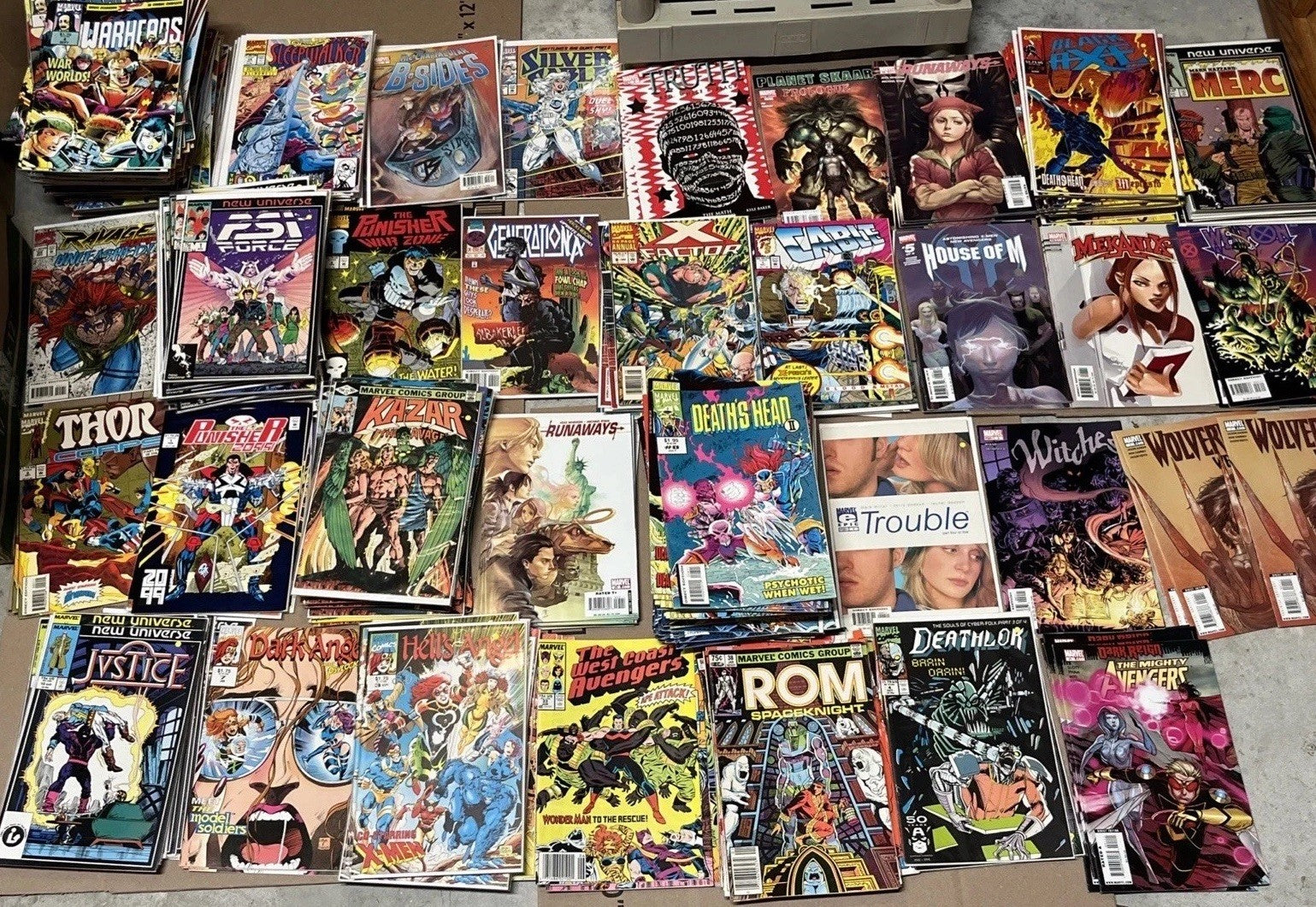 Comic Book Mystery Lot 32 Mixed Marvel No Dupli Bulk Mixed Marvel Comic Book