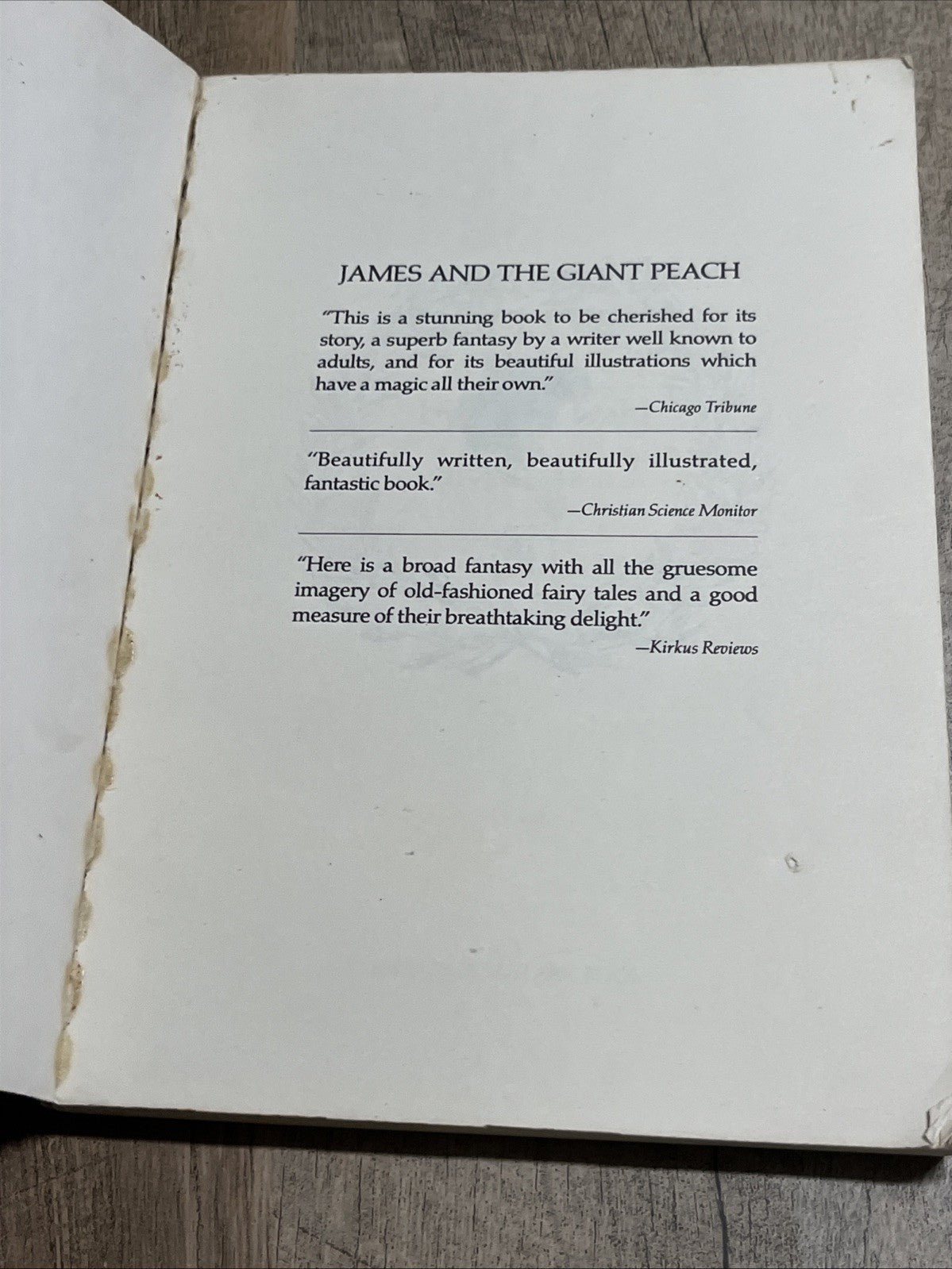 James and the Giant Peach by Raold Dahl 1980 Bantam Skylark First Edt Paperback