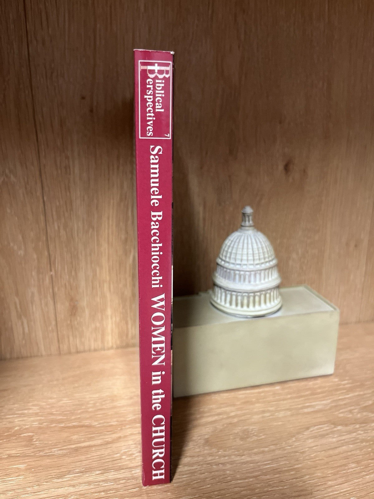 Women in the Church : A Biblical Study on the Role of Women in th