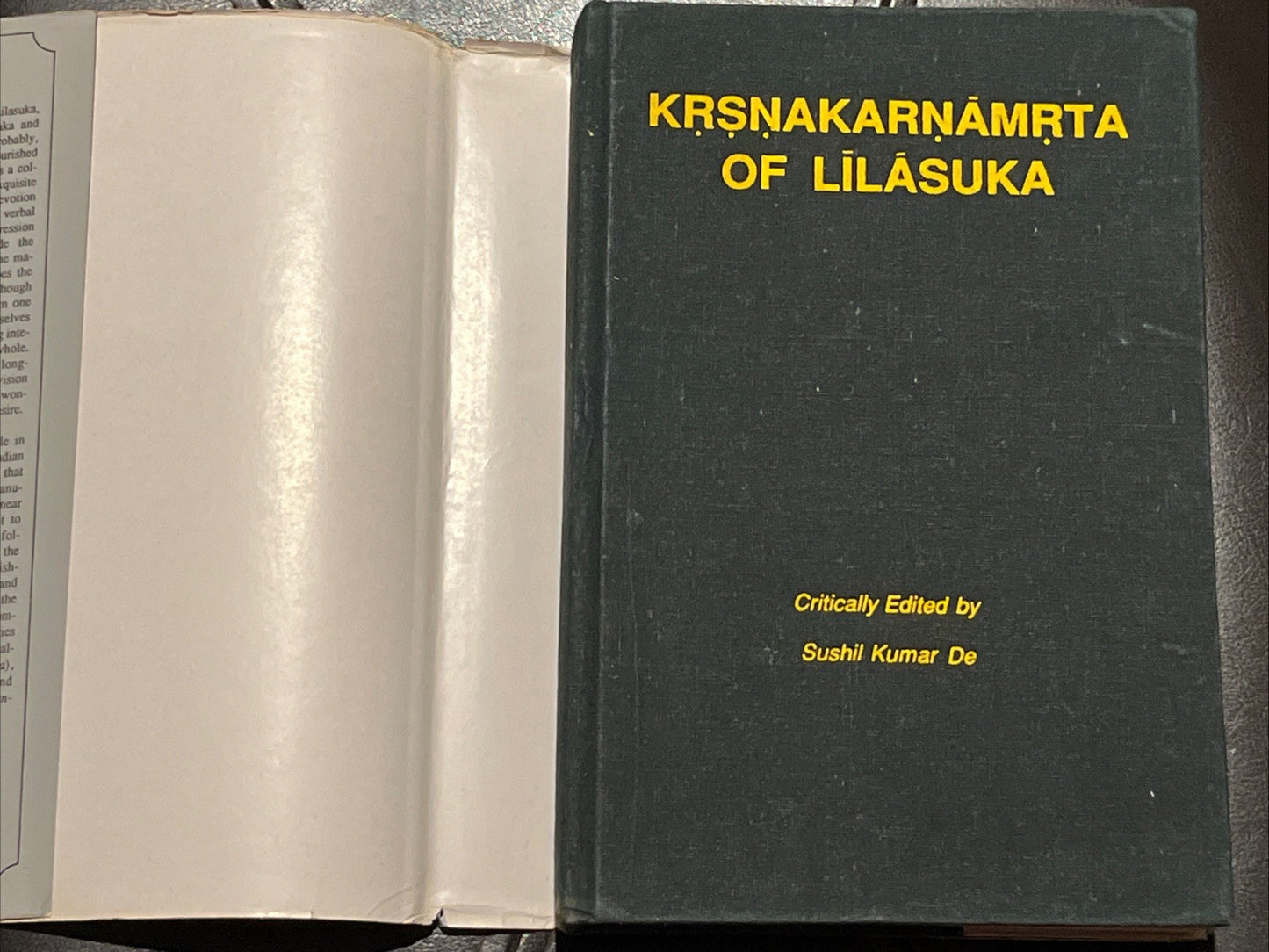 Kṛṣṇakarṇāmṛta of Līlāśuka Krsna Metre Verses Kavya Rare Book 1990