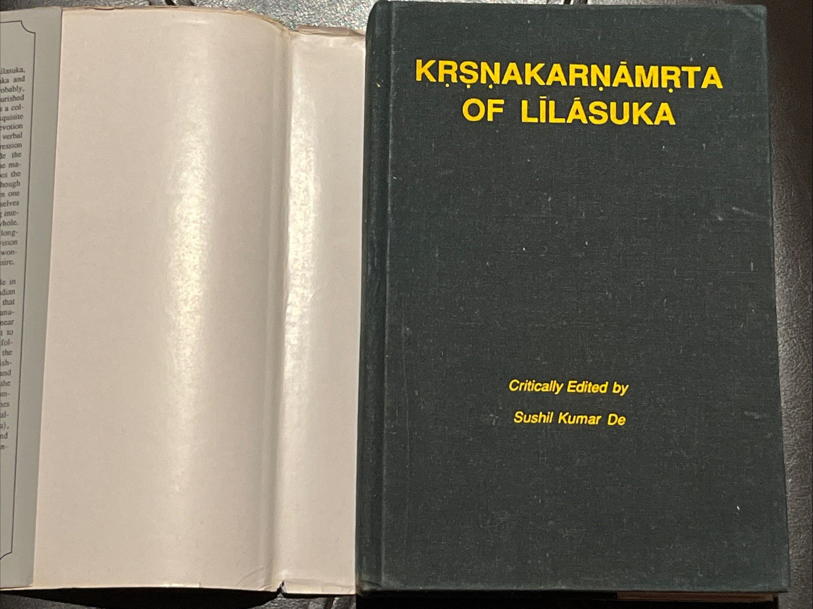 Kṛṣṇakarṇāmṛta of Līlāśuka Krsna Metre Verses Kavya Rare Book 1990
