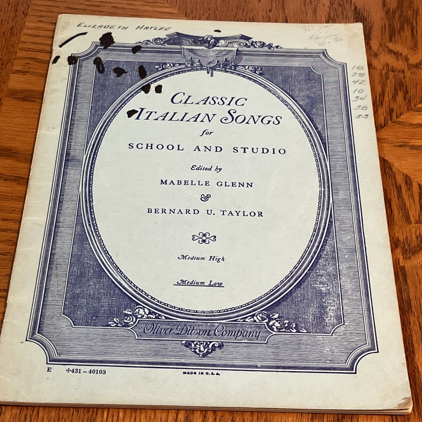 Classic Italian Songs for School and Studio Book, by mabelle glenn, bernard u.
