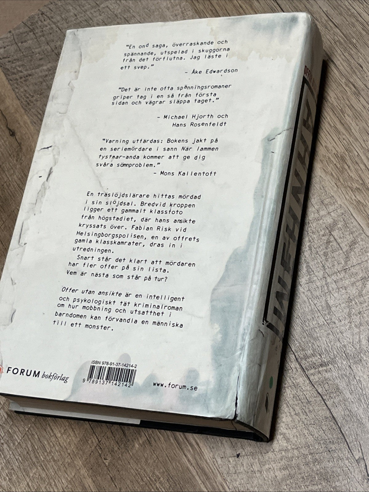 AHNHEM Offer utan ansikte : Victim Without a Face) by Stefan Ahnhem