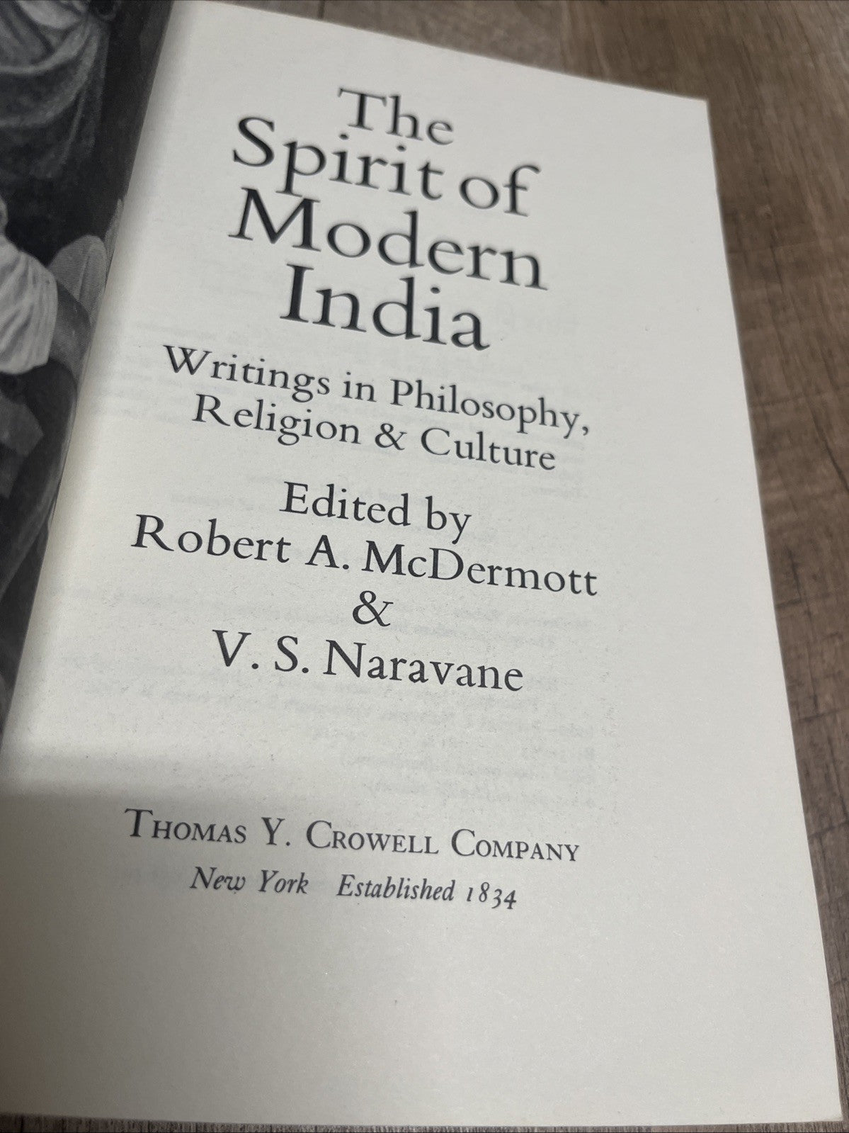 The Spirit of Modern India 1st Edition Robert A McDermott 1974 VG PB