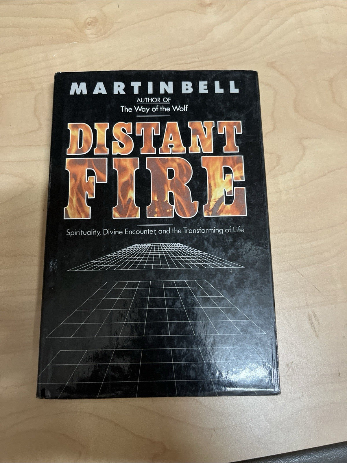 DISTANT FIRE By Martin Bell - Hardcover *DJ*