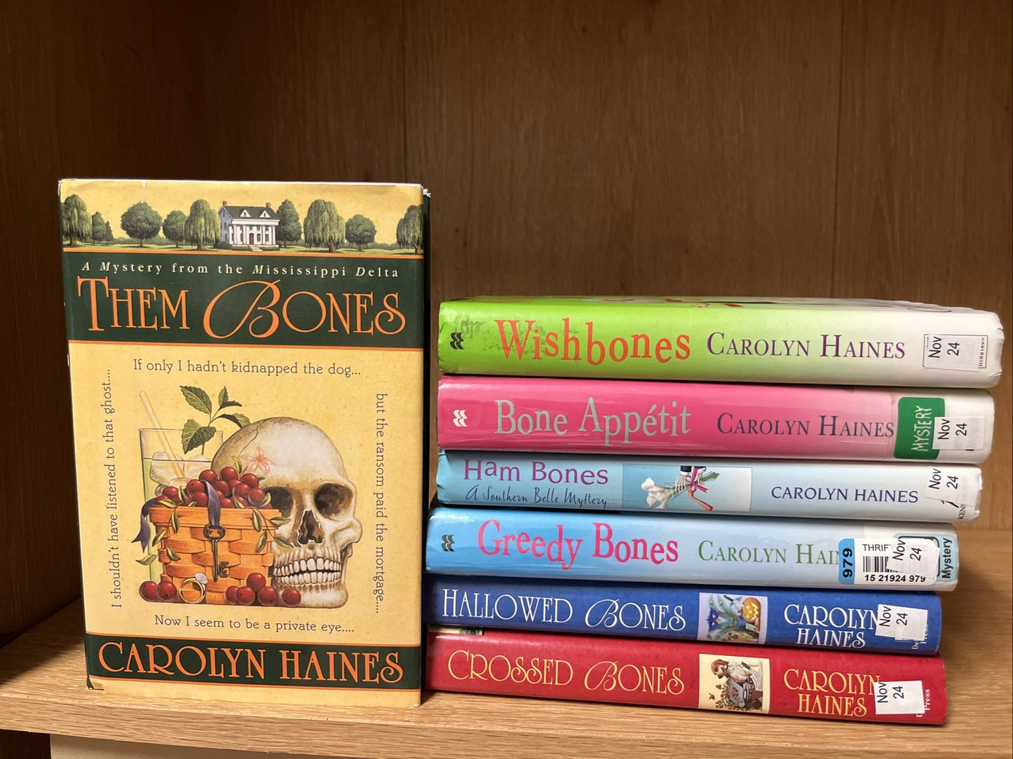 carolyn haines books Lot of 7 sarah delaney & A Southern Belle Mystery
