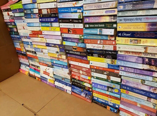 Lot of 20 ROMANCE Paperbacks PB Popular Author Books RANDOM*MIX