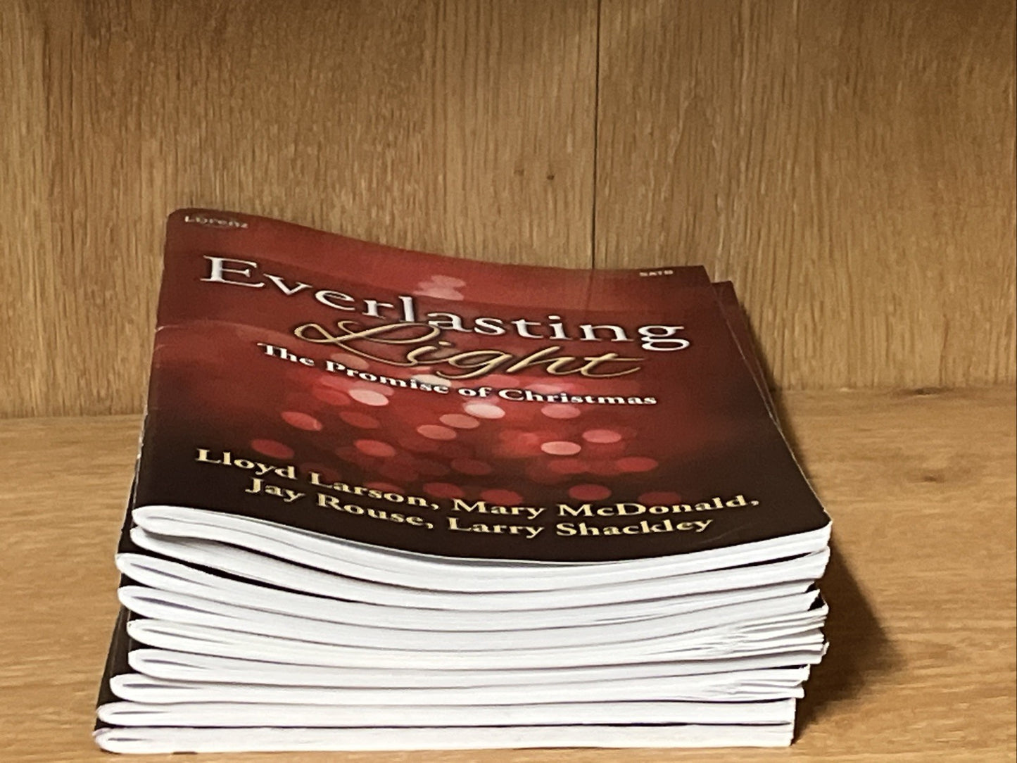 LOT OF 9 EVERLASTING LIGHT: THE PROMISE OF CHRISTMAS Choral Book Larson/Rouse